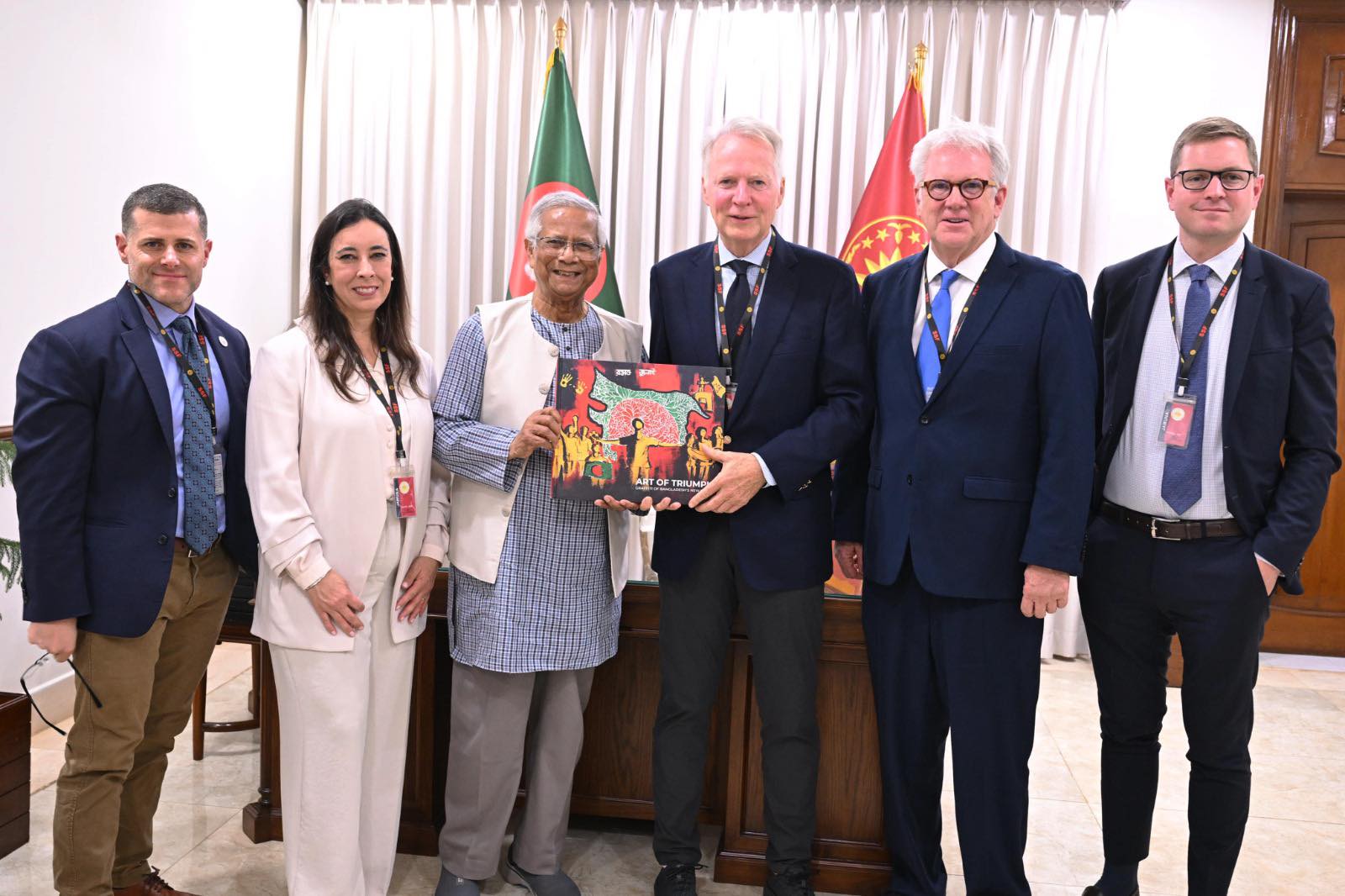 প্রধান উপদেষ্টার সঙ্গে আইআরআই-এর নির্বাচন পর্যবেক্ষক দলের সৌজন্য সাক্ষাৎ